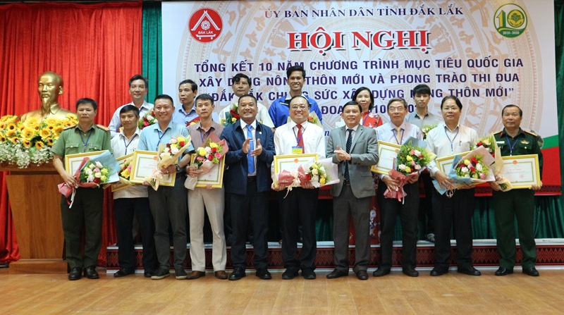 Tổng kết 10 năm chương trình mục tiêu quốc gia xây dựng nông thôn mới